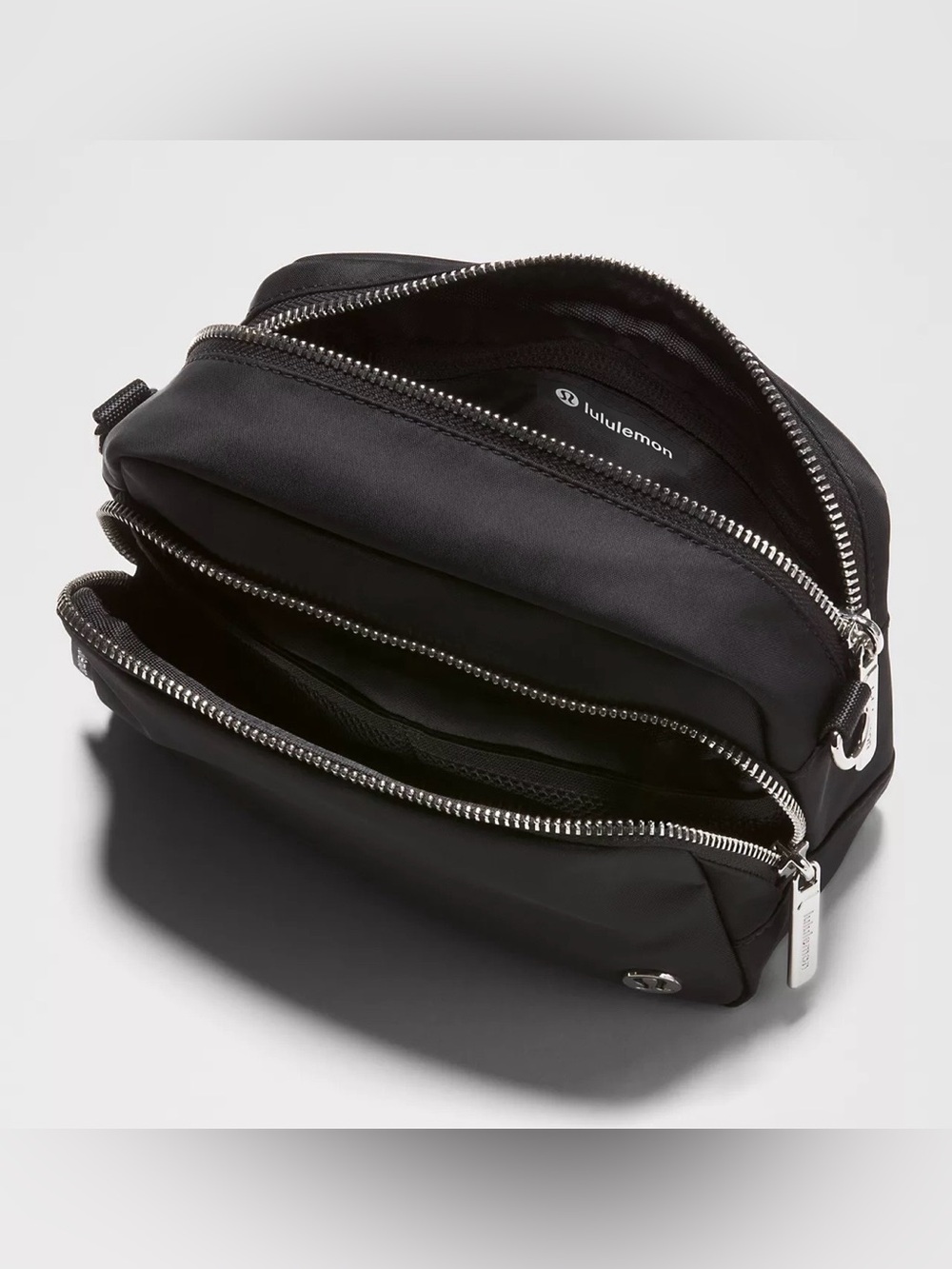lululemon athletica Black Compact everywhere Crossbody bag metal hardware - Picture 4 of 4